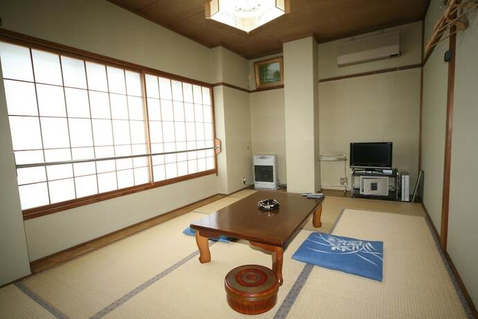Imagen general del Hotel Yuzawa Ski House. Foto 1