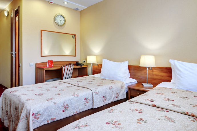 Imagen de la habitación del Hotel Yuzhniy. Foto 11