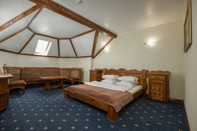 Imagen general del Hotel Yuzhny Dvorik. Foto 9