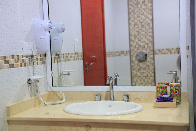 Imagen de la habitación del Hotel Yvera Cataratas. Foto 8