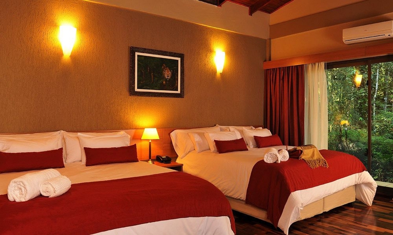 Imagen de la habitación del Hotel Yvy De Selva. Foto 4