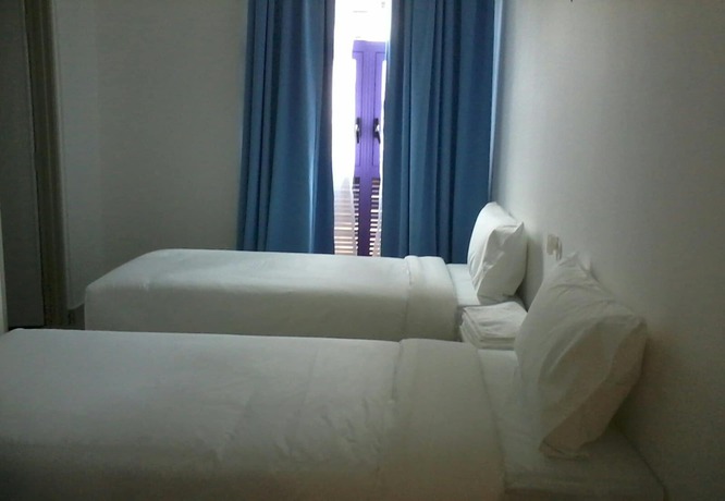 Imagen de la habitación del Hotel Yy48. Foto 3
