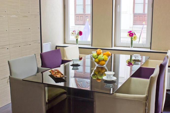 Imagen de los interiores del Hotel Z Executive Boutique. Foto 8