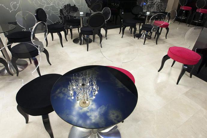 Imagen del bar/restaurante del Hotel Z Executive Boutique. Foto 2