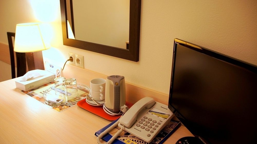 Imagen de la habitación del Hotel Z. Foto 4