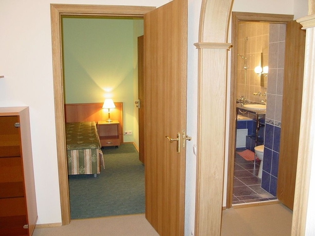 Imagen de la habitación del Hotel Z. Foto 7