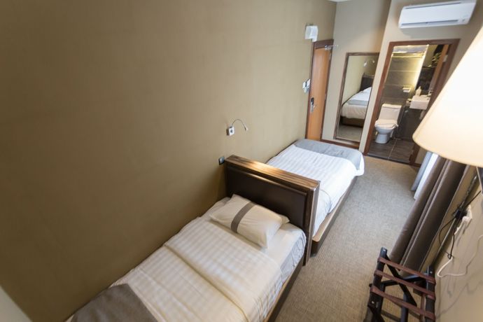 Imagen de los interiores del Hotel Z, Kampung Jawa. Foto 16