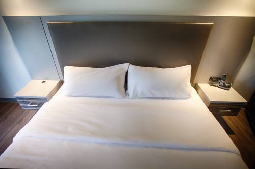 Imagen de la habitación del Hotel Z Loft Extended Stay. Foto 7