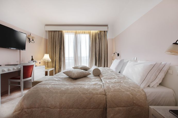 Imagen de la habitación del Hotel Z Palace and Congress Center. Foto 5