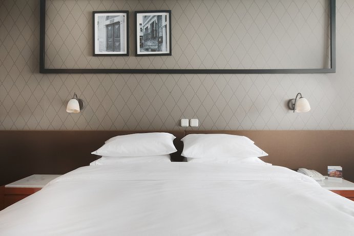 Imagen de la habitación del Hotel Z Palace and Congress Center. Foto 16