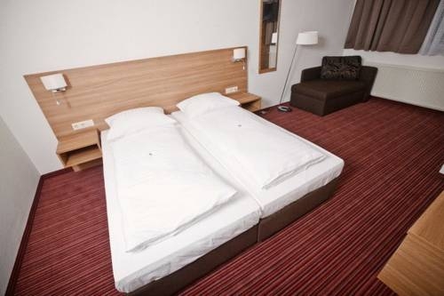 Imagen general del Hotel ZACH. Foto 9