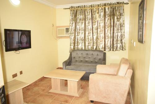 Imagen de la habitación del Hotel ZAFIKE ROYAL. Foto 18