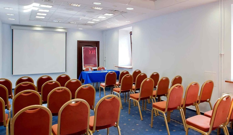 Imagen de los interiores del Hotel ZAMOJSKI. Foto 16