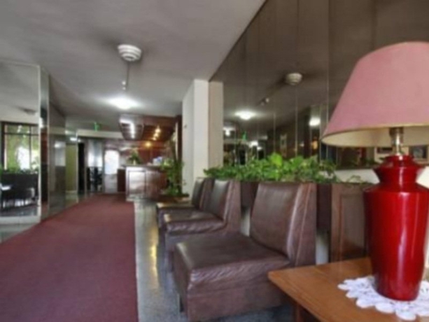 Imagen de los interiores del Hotel ZAPHIR. Foto 3