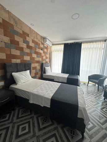 Imagen de la habitación del Hotel ZELLA CITY HOTEL. Foto 10