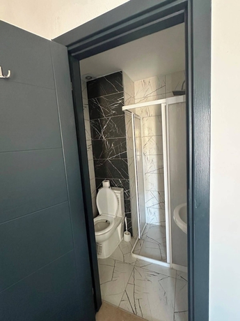 Imagen de la habitación del Hotel ZELLA CITY HOTEL. Foto 13