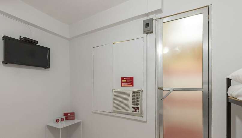 Imagen de la habitación del Hotel ZEN Rooms 10th Ave Cubao (ZEN Safety Assurance). Foto 8