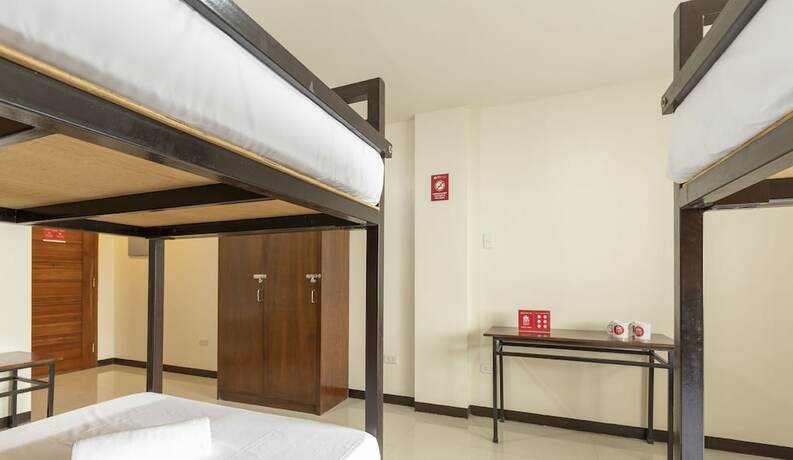 Imagen de la habitación del Hotel ZEN Rooms 10th Ave Cubao (ZEN Safety Assurance). Foto 13