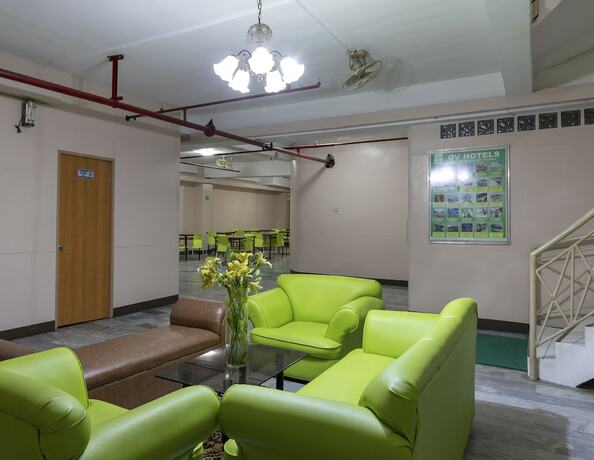 Imagen de los interiores del Hotel ZEN Rooms A. Pichon Davao. Foto 18