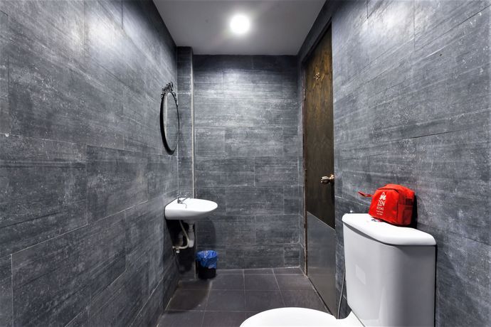 Imagen de la habitación del Hotel ZEN Rooms Basic Near KTM Sentul. Foto 6