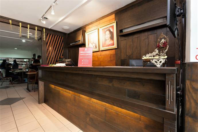 Imagen de los interiores del Hotel ZEN Rooms Basic Near KTM Sentul. Foto 18