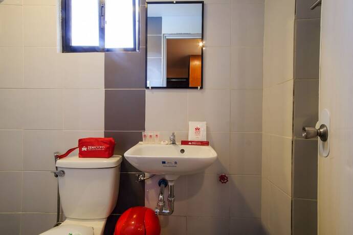 Imagen de la habitación del Hotel ZEN Rooms Bella Casa Station 1 Boracay. Foto 5