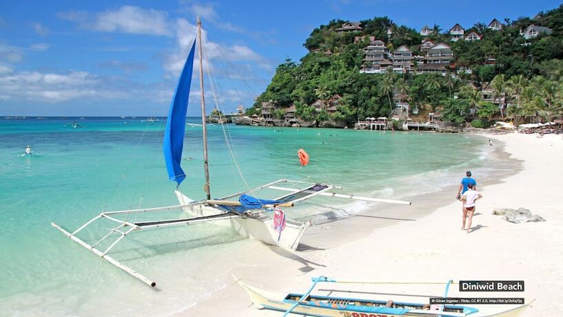 Imagen de los exteriores del Hotel ZEN Rooms Bella Casa Station 1 Boracay. Foto 16