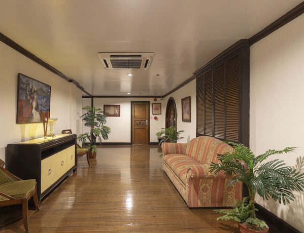 Imagen de los interiores del Hotel ZEN Rooms Camelot Hotel QC. Foto 15