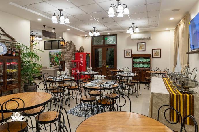 Imagen de los interiores del Hotel ZEN Rooms Casa Marita Vigan. Foto 20