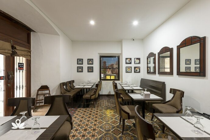 Imagen del bar/restaurante del Hotel ZEN Rooms Metro Vigan Annex. Foto 3