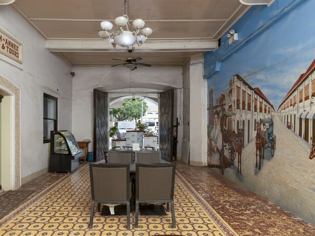 Imagen de los interiores del Hotel ZEN Rooms Metro Vigan Annex. Foto 19