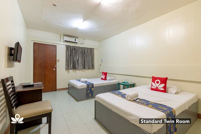 Imagen de la habitación del Hotel ZEN Rooms Middle Town Inn Bacolod. Foto 10