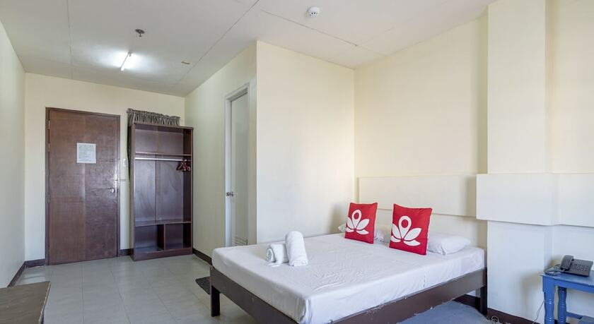 Imagen de la habitación del Hotel ZEN Rooms Middle Town Inn Bacolod. Foto 15