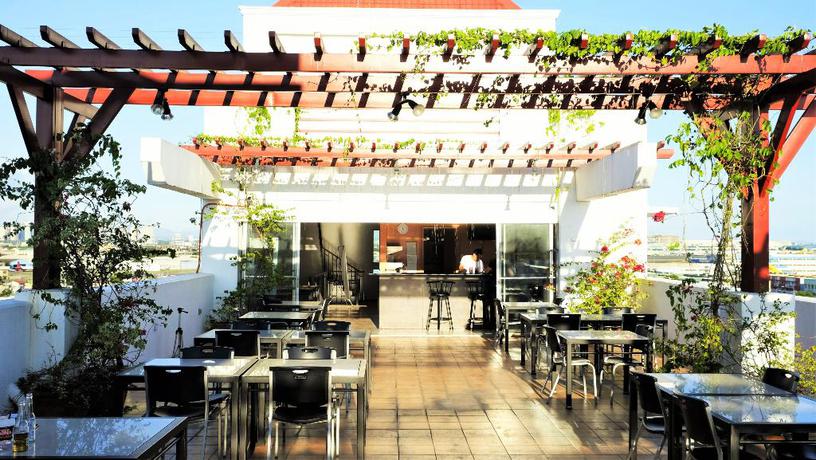 Imagen de los interiores del Hotel ZEN Rooms Ninoy Aquino Airport. Foto 20