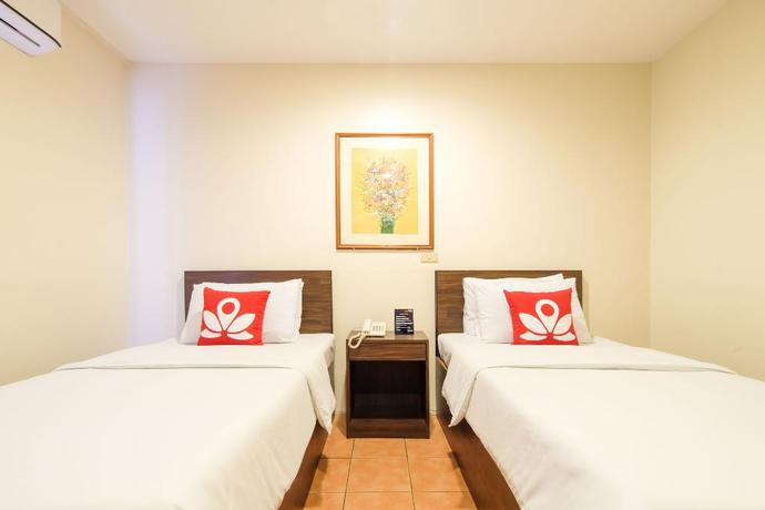 Imagen de la habitación del Hotel ZEN Rooms Ninoy Aquino Airport. Foto 17