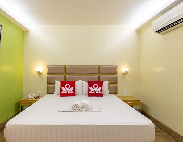 Imagen de la habitación del Hotel ZEN Rooms Sun Star Manila. Foto 9
