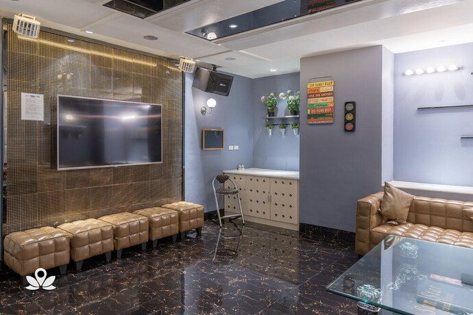 Imagen de los interiores del Hotel ZEN Rooms Sun Star Manila. Foto 13