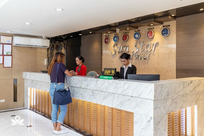 Imagen de los interiores del Hotel ZEN Rooms Sun Star Manila. Foto 17
