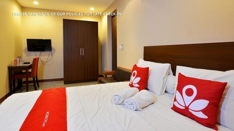 Imagen de la habitación del Hotel ZEN Rooms Terogong near Pondok Indah. Foto 11
