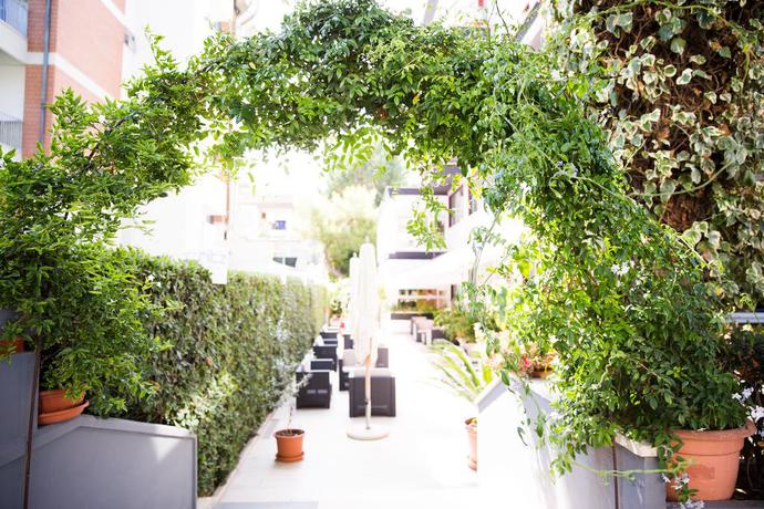 Imagen de los exteriores del Hotel ZENIT HOTEL. Foto 10