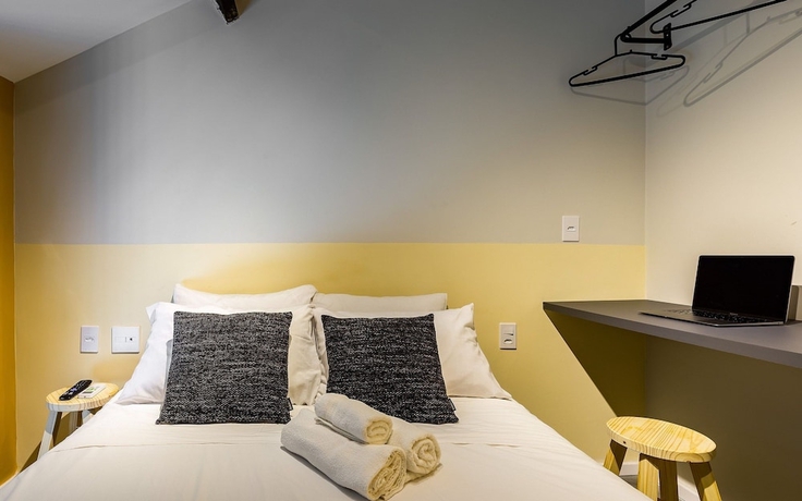 Imagen de la habitación del Hotel ZEST Pedroso. Foto 7