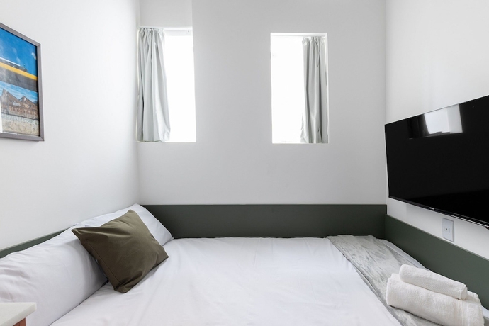 Imagen de la habitación del Hotel ZEST Pedroso. Foto 13
