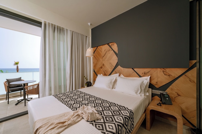 Imagen de la habitación del Hotel ZEST THASSOS LUXURY RETREAT. Foto 13