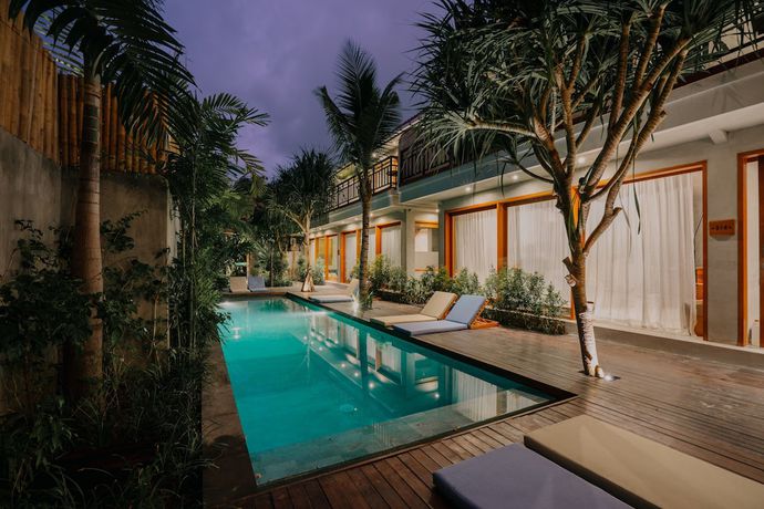 Imagen de la habitación del Hotel ZIN Canggu Resort and Villas. Foto 17