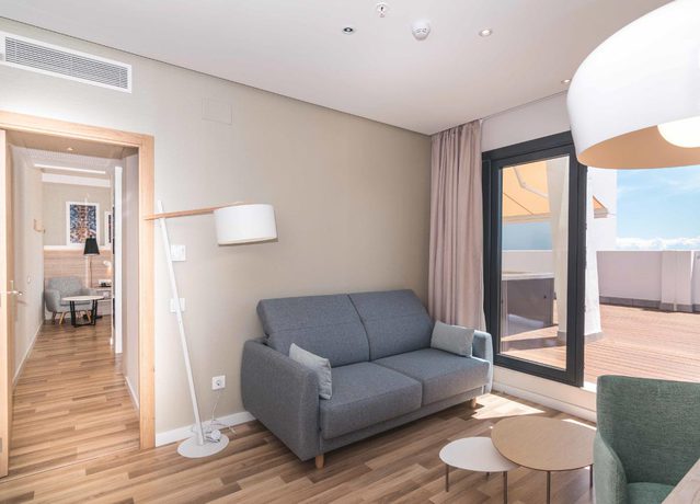 Imagen general del Hotel ZT The Golden Barcelona. Foto 7