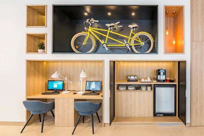 Imagen de los interiores del Hotel ZT The Golden Barcelona. Foto 18