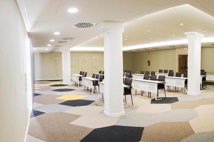 Imagen de los interiores del Hotel ZT The Golden Barcelona. Foto 19