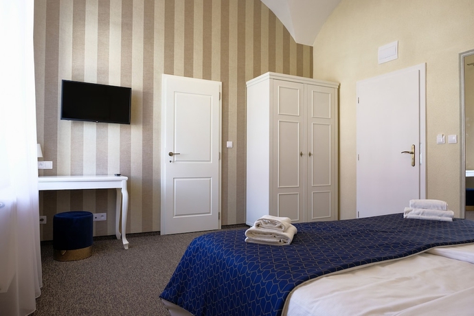 Imagen de la habitación del Hotel Z&aacute;meck&yacute; hotel Anton Florian. Foto 2