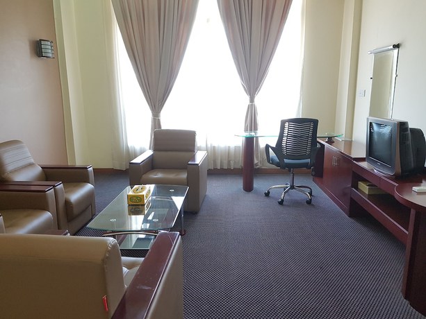 Imagen de la habitación del Hotel Zabu Thiri. Foto 11