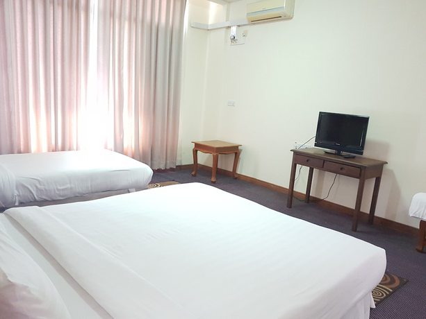 Imagen de la habitación del Hotel Zabu Thiri. Foto 16